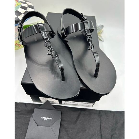 Men\'s Saint Laurent Ysl CASSANDRE thong sandals size 44 made in Italy